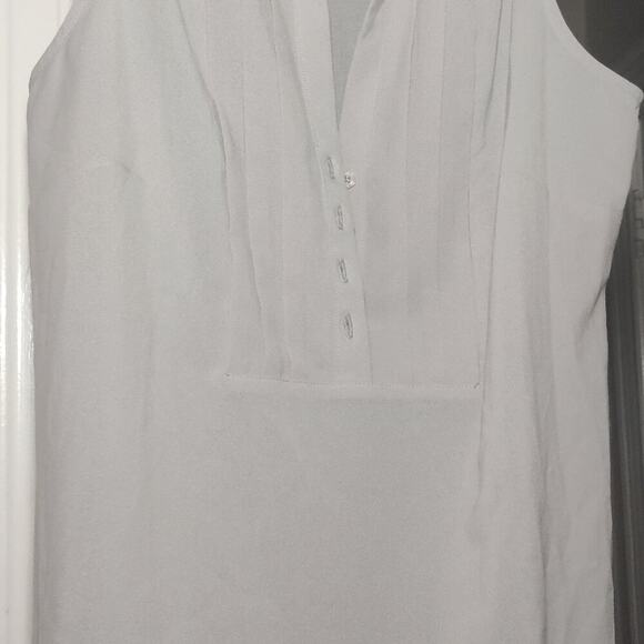 Cynthia Rowley Sleeveless semi pleated ruched neck blouse Size M - Picture 8 of 9